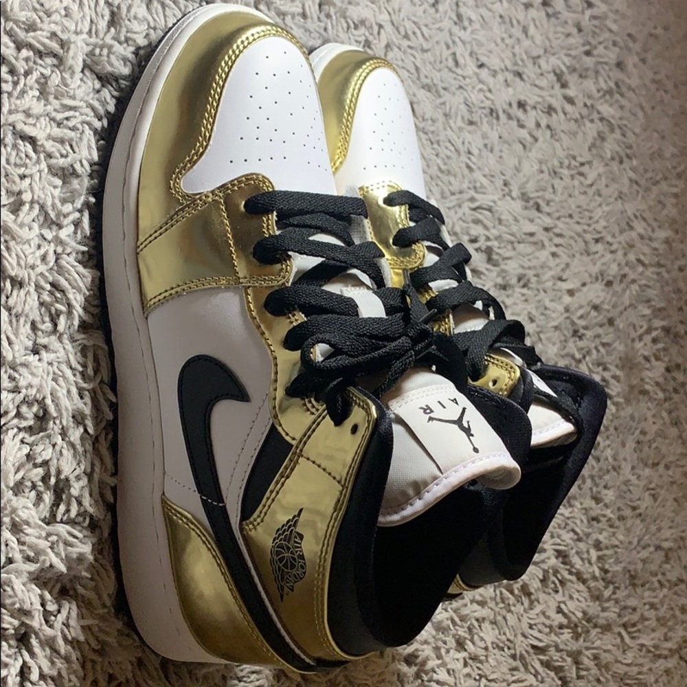 Jordan 1s